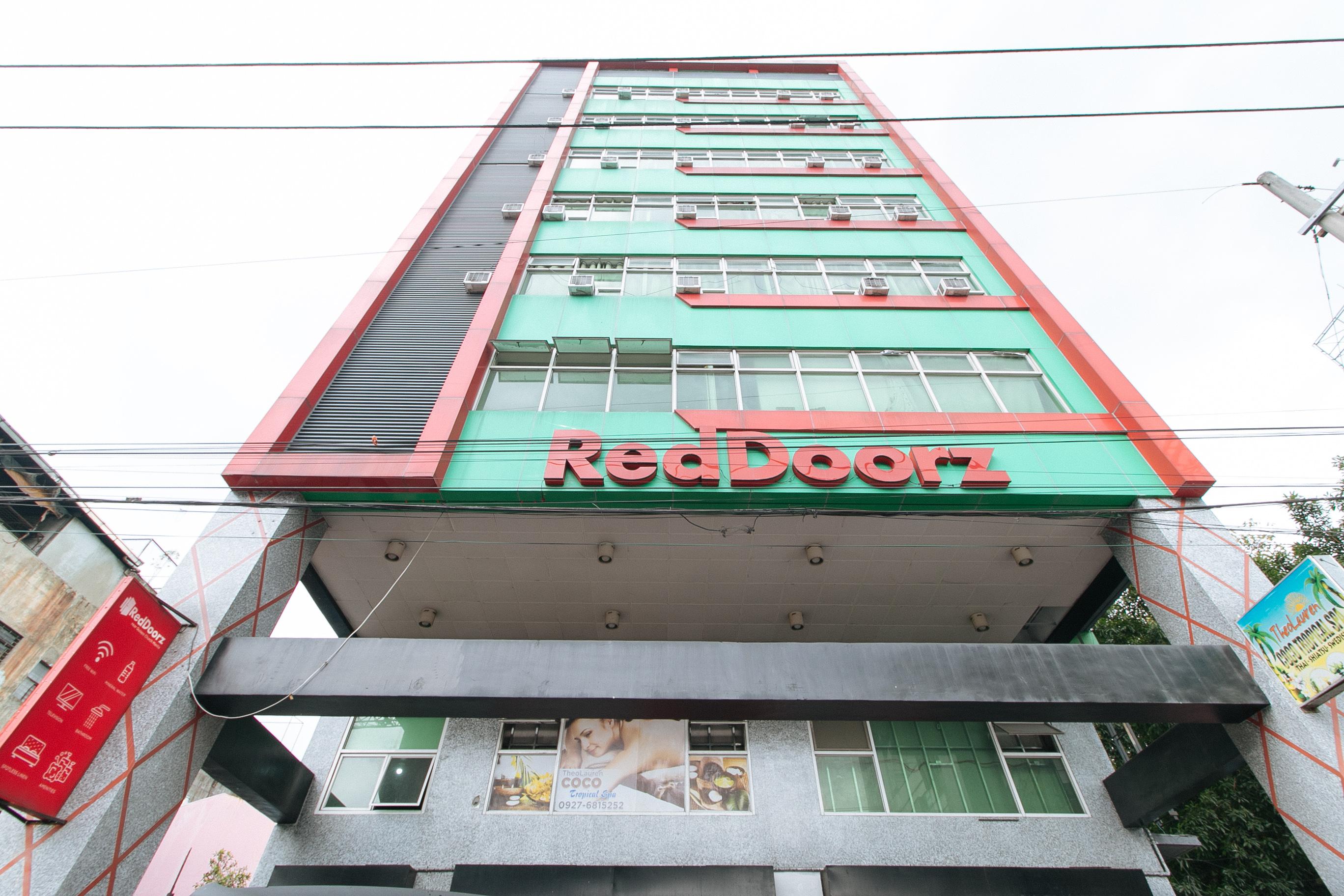 Reddoorz Near Quiapo Church Manila Exteriör bild