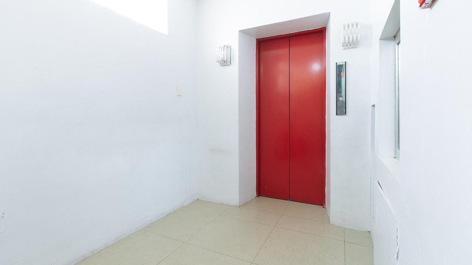 Reddoorz Near Quiapo Church Manila Exteriör bild