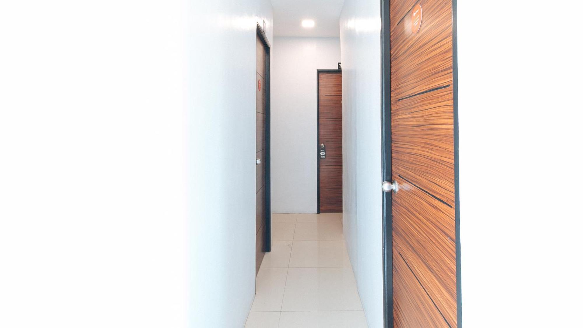Reddoorz Near Quiapo Church Manila Exteriör bild